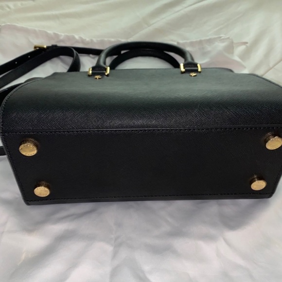 Michael Kors Selma Saffiano Medium Black Satchel Bag - Picture 3 of 6